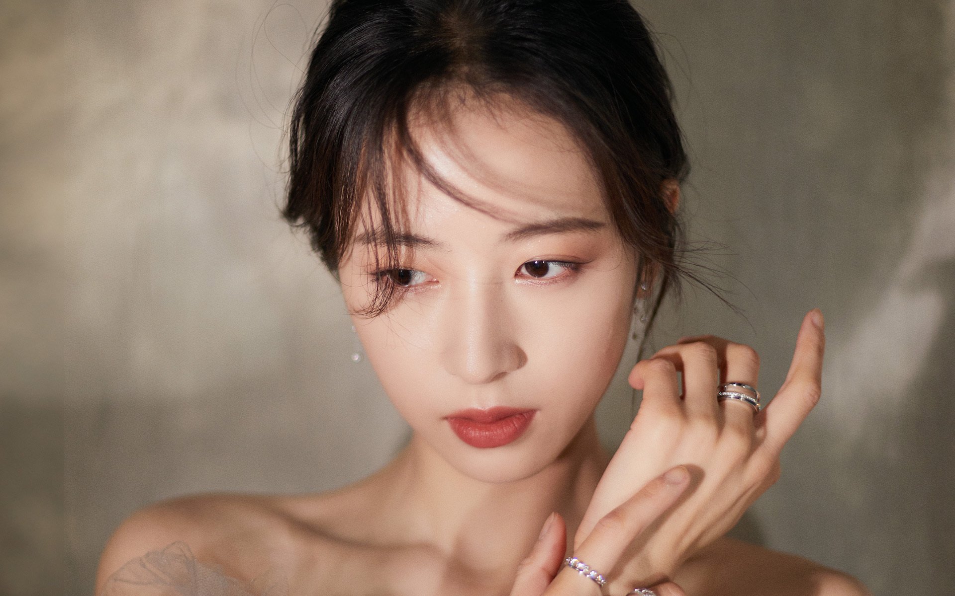 英超悬念迭起：每一次攻门都令人心跳加速，英超门线悬案