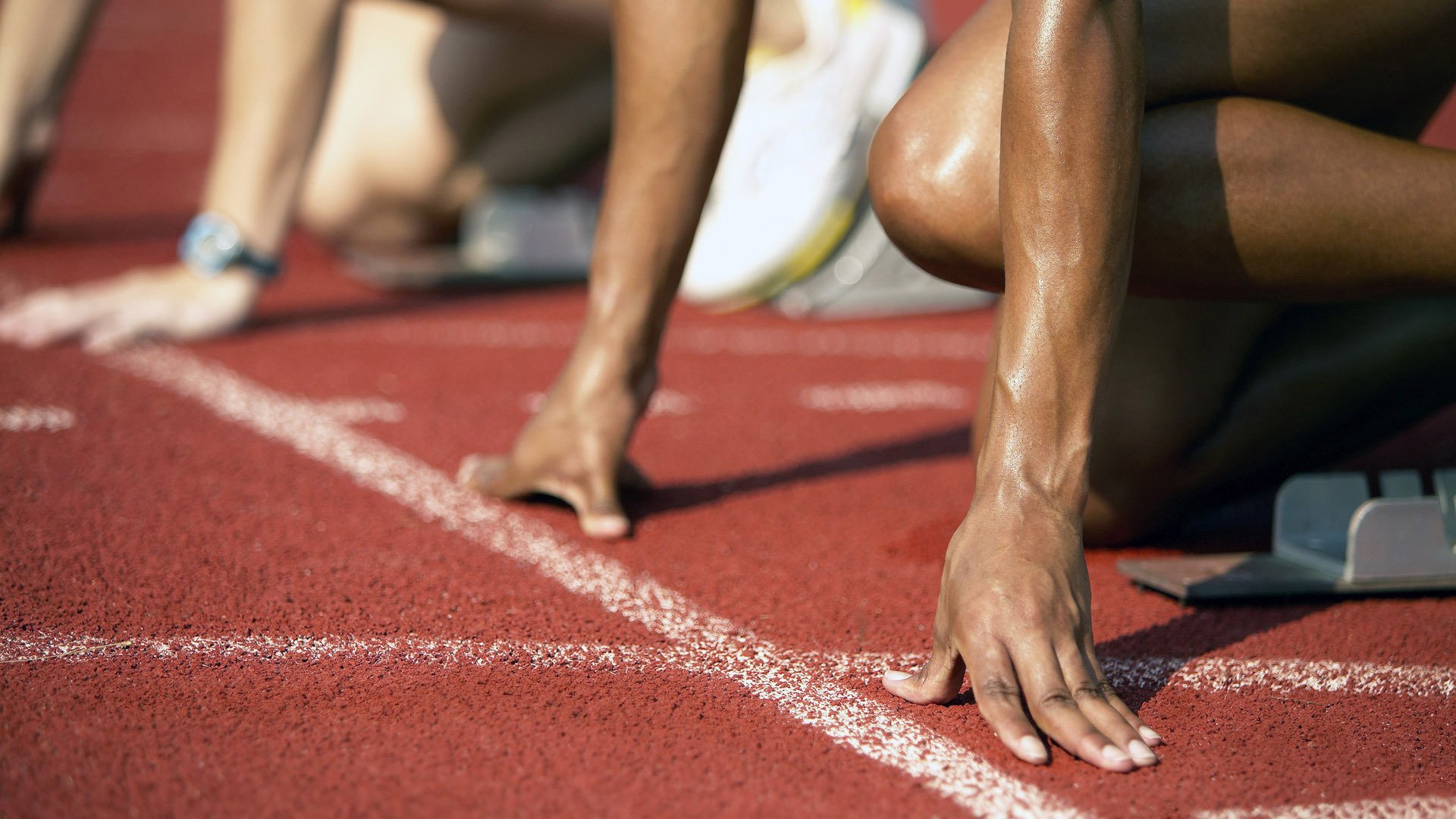 乐鱼体育app官网-Popovici摘得男子100 m自由泳银牌